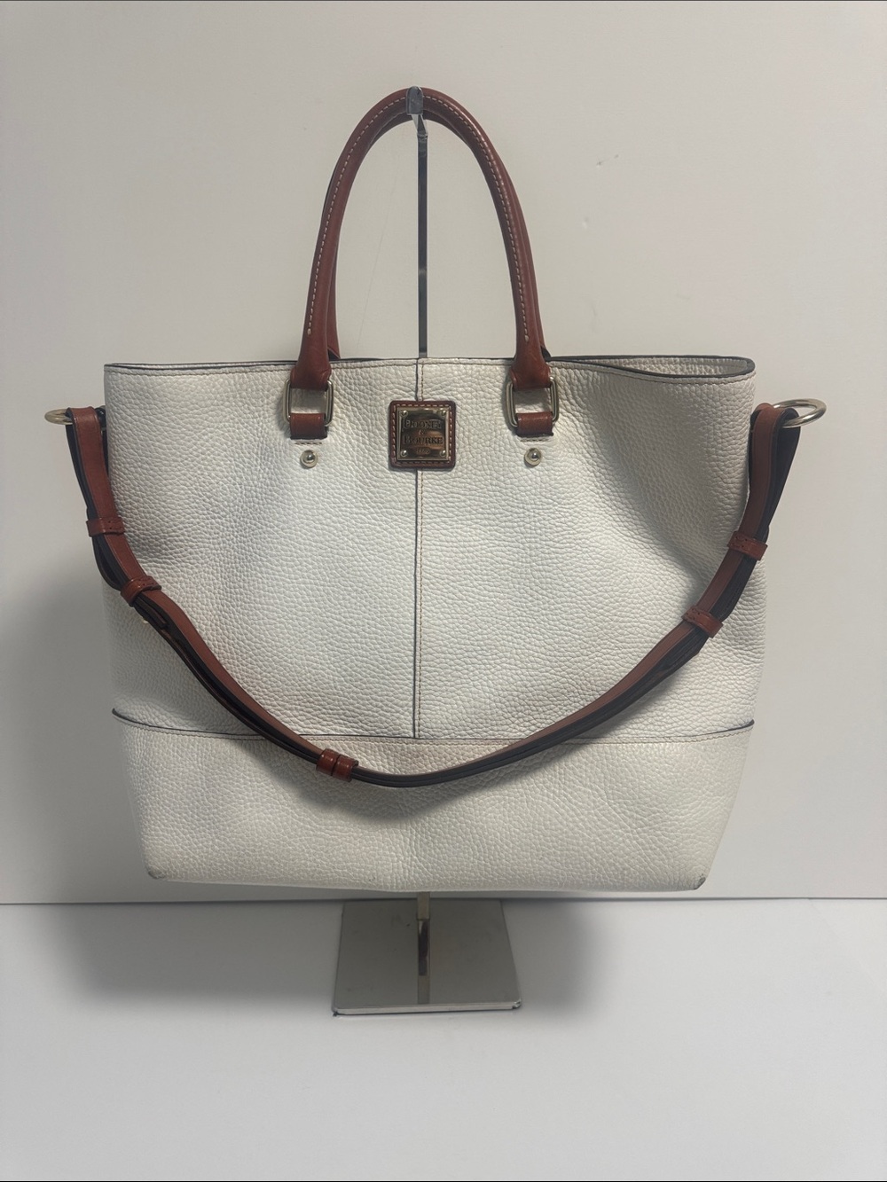 Dooney & Bourke East West Chelsea Shopper Tote Leather Adjustable Strap